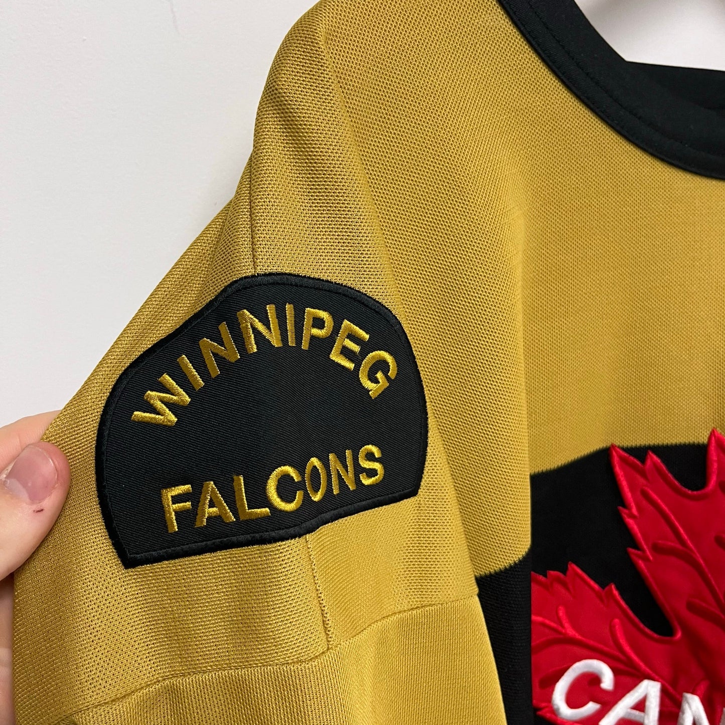 Team Canada Winnipeg Falcons Nike Jersey V-Series Gold XXL