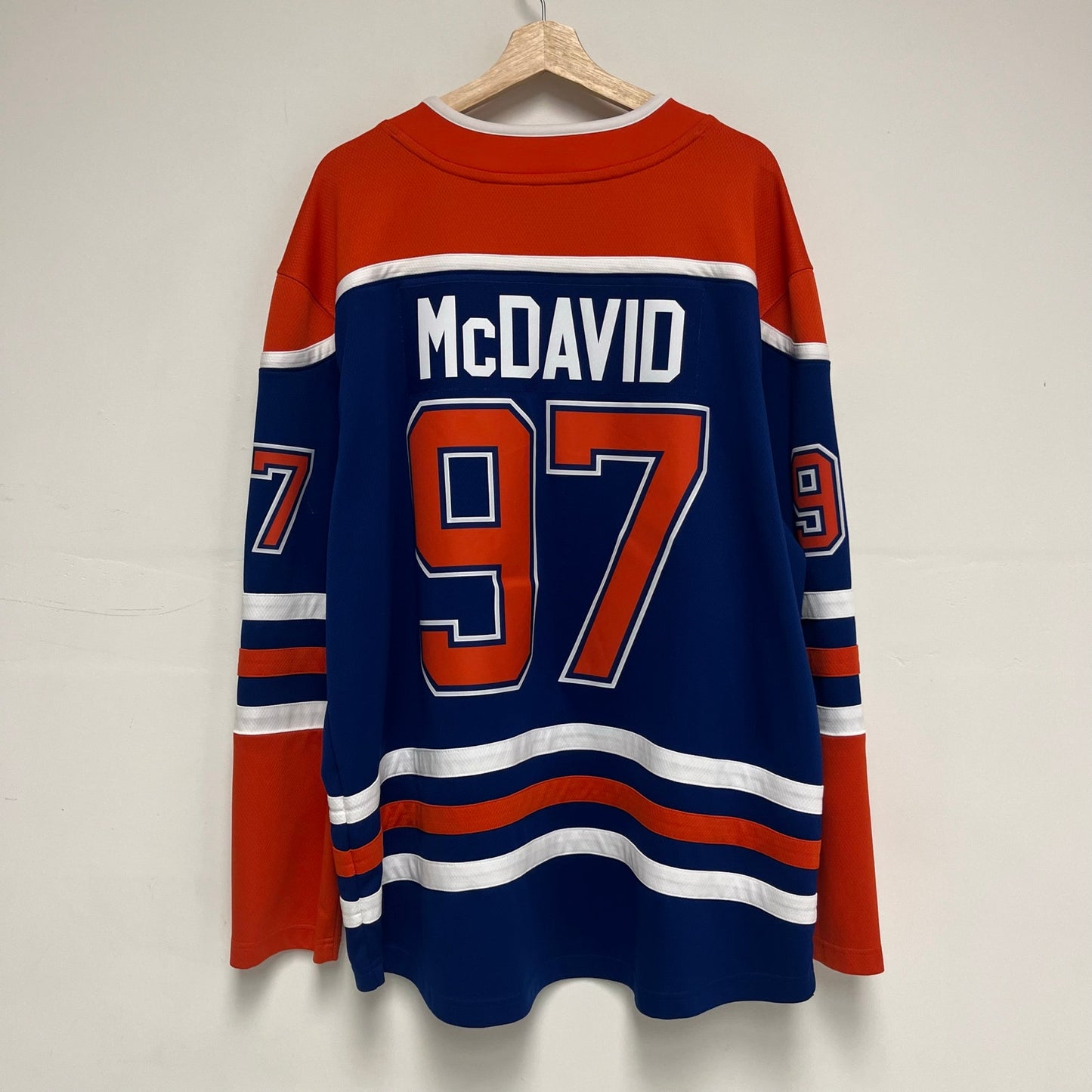 Connor McDavid Oilers Jersey XL