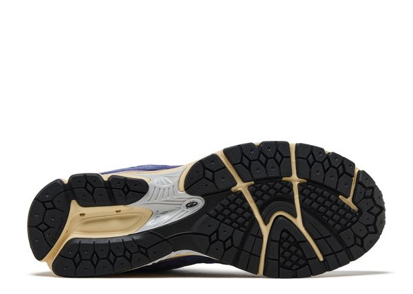 New Balance 2002R Dream State Size: 9