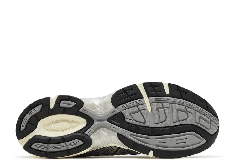 ASICS Gel-1130 Grey Pure Silver Size: 5.5/7w, 8.5, 10