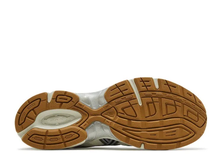 ASICS GEL-1130 Pale Oak Mantle Green Size: 8