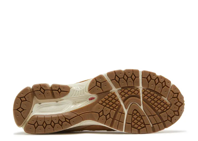 New Balance 2002R Tobacco Size: 12