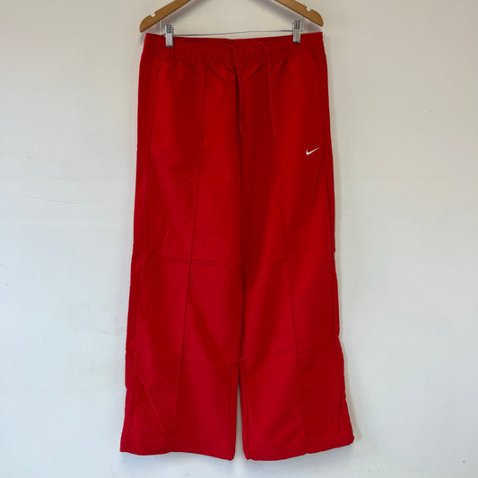NWT Nike Baggy Trackpants L