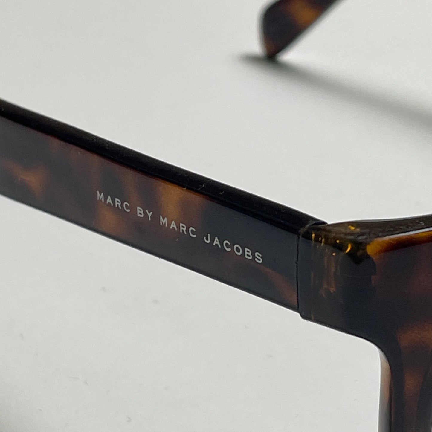 MARC by MARC JACOBS Havana glasses