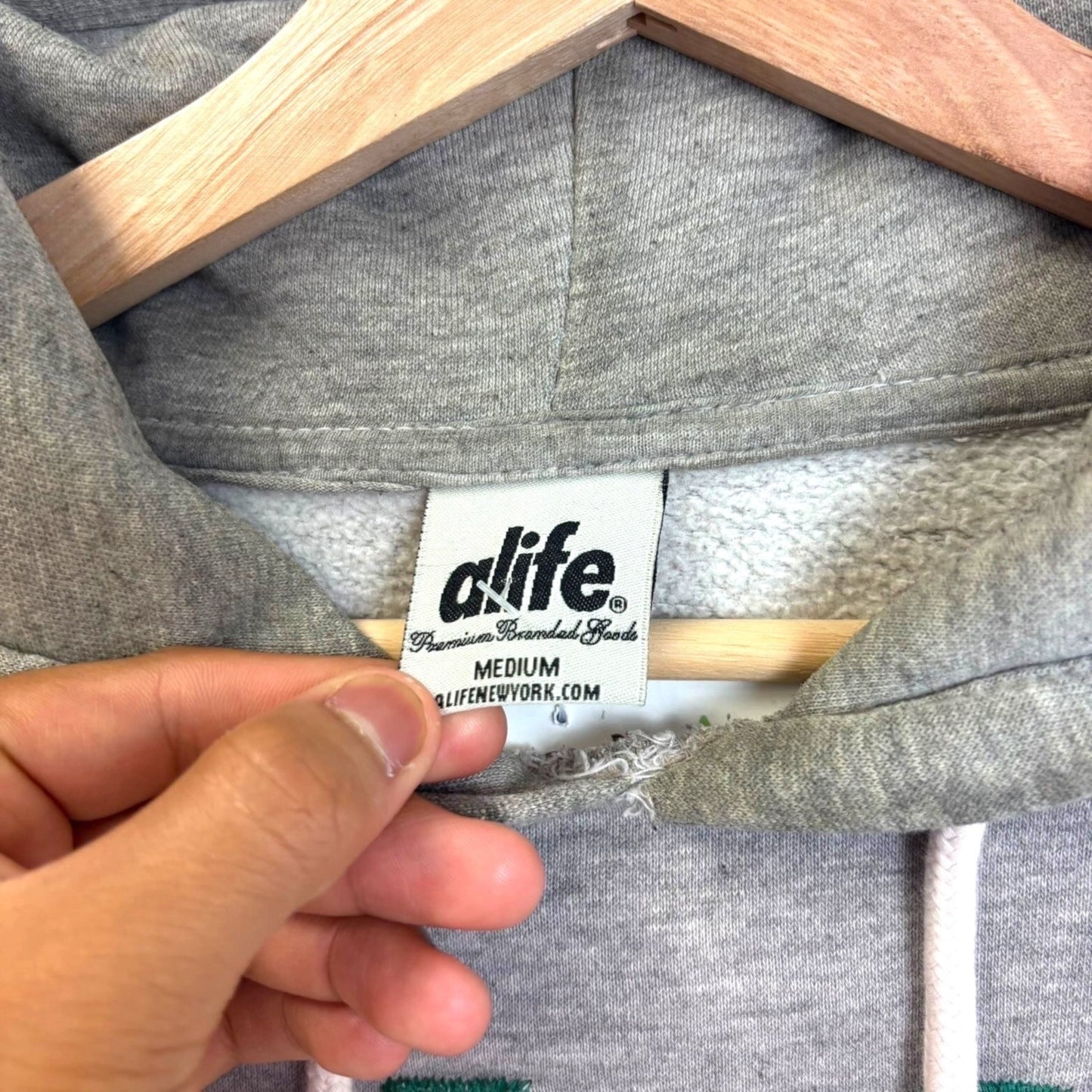 Alife pullover hoodie M