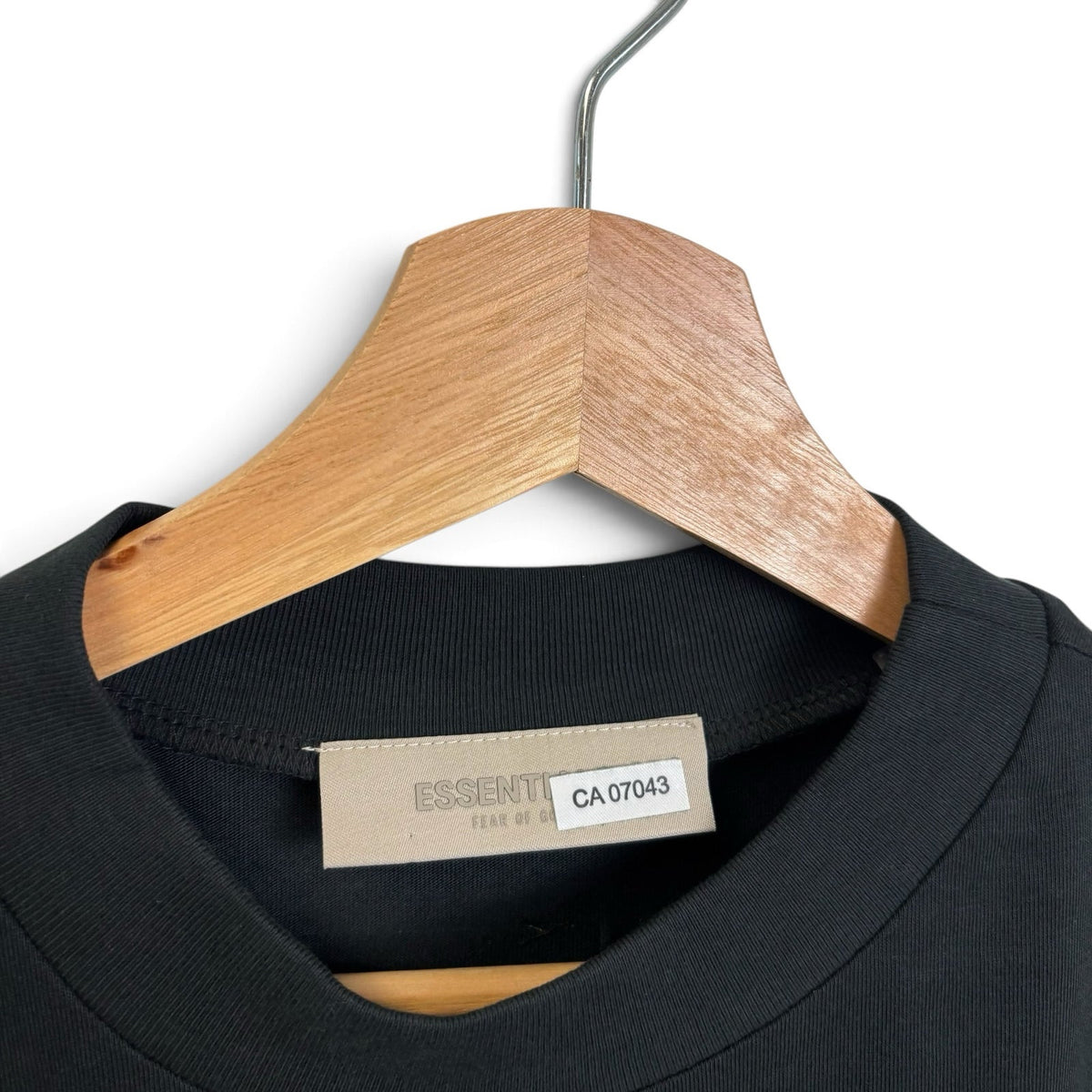 New Essentials Fear of God Spell Out Shirt S