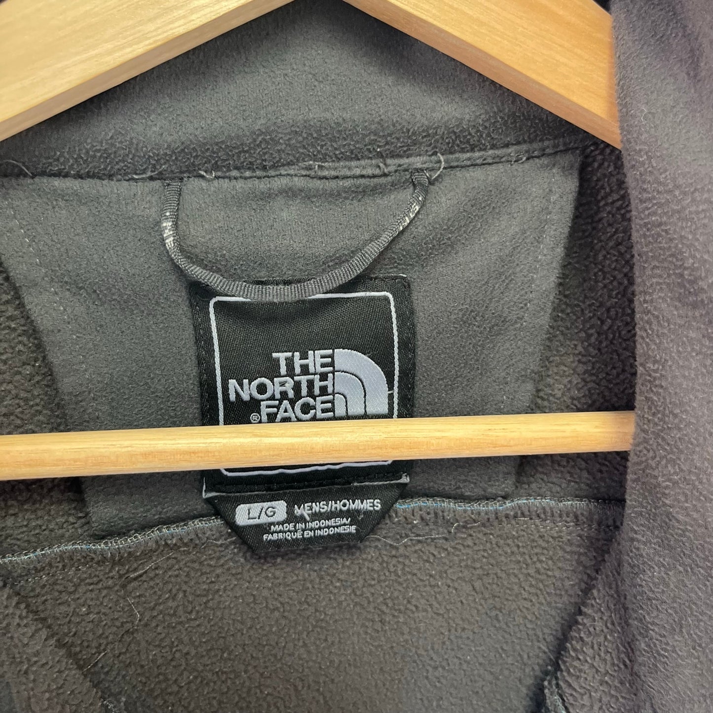 The North Face Rain Jacket L