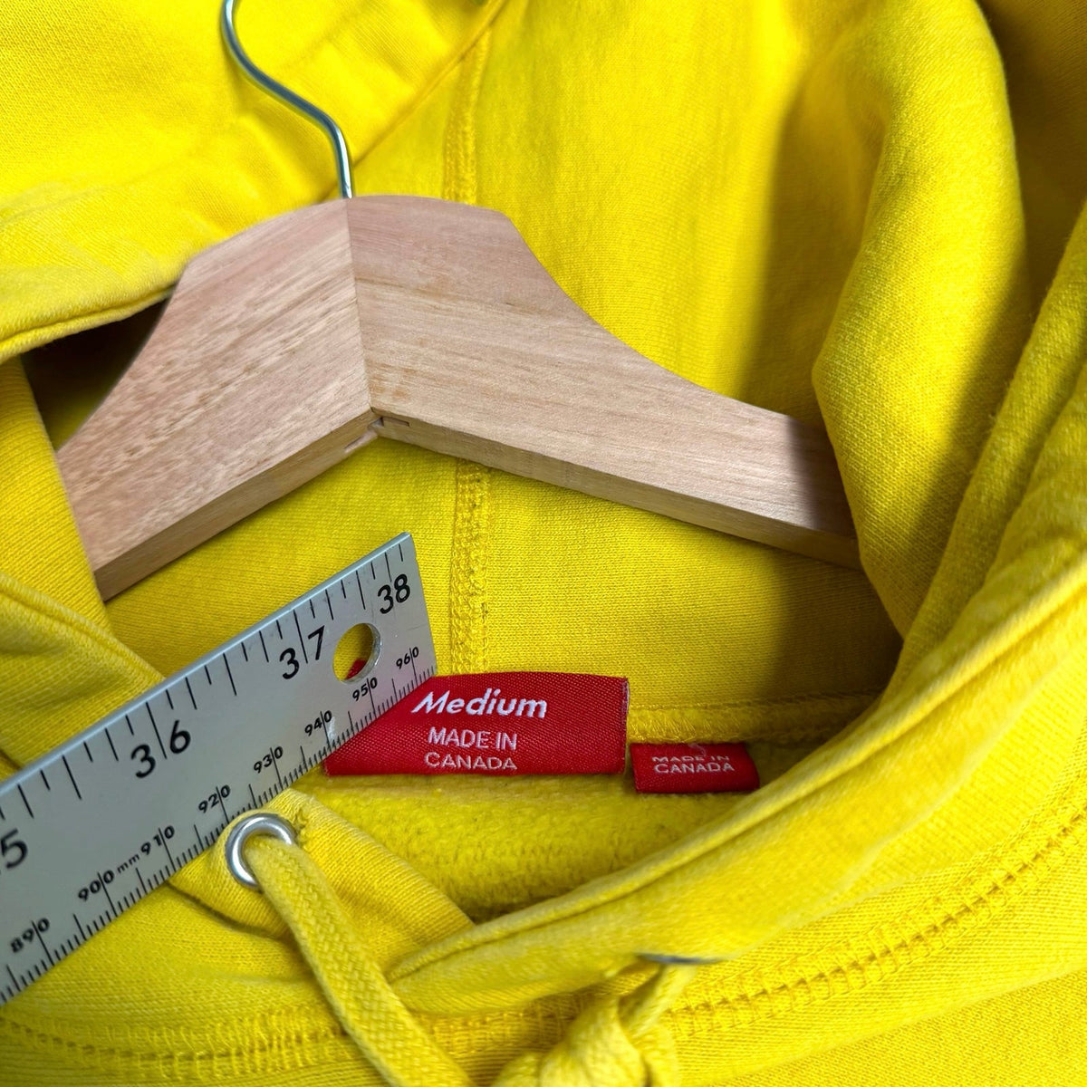 Supreme Yellow Spell Out Hoodie M