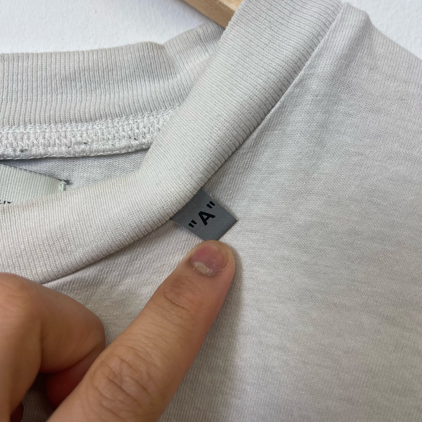 Off-White shirt Authentic White Caravaggio Arrow shirt L