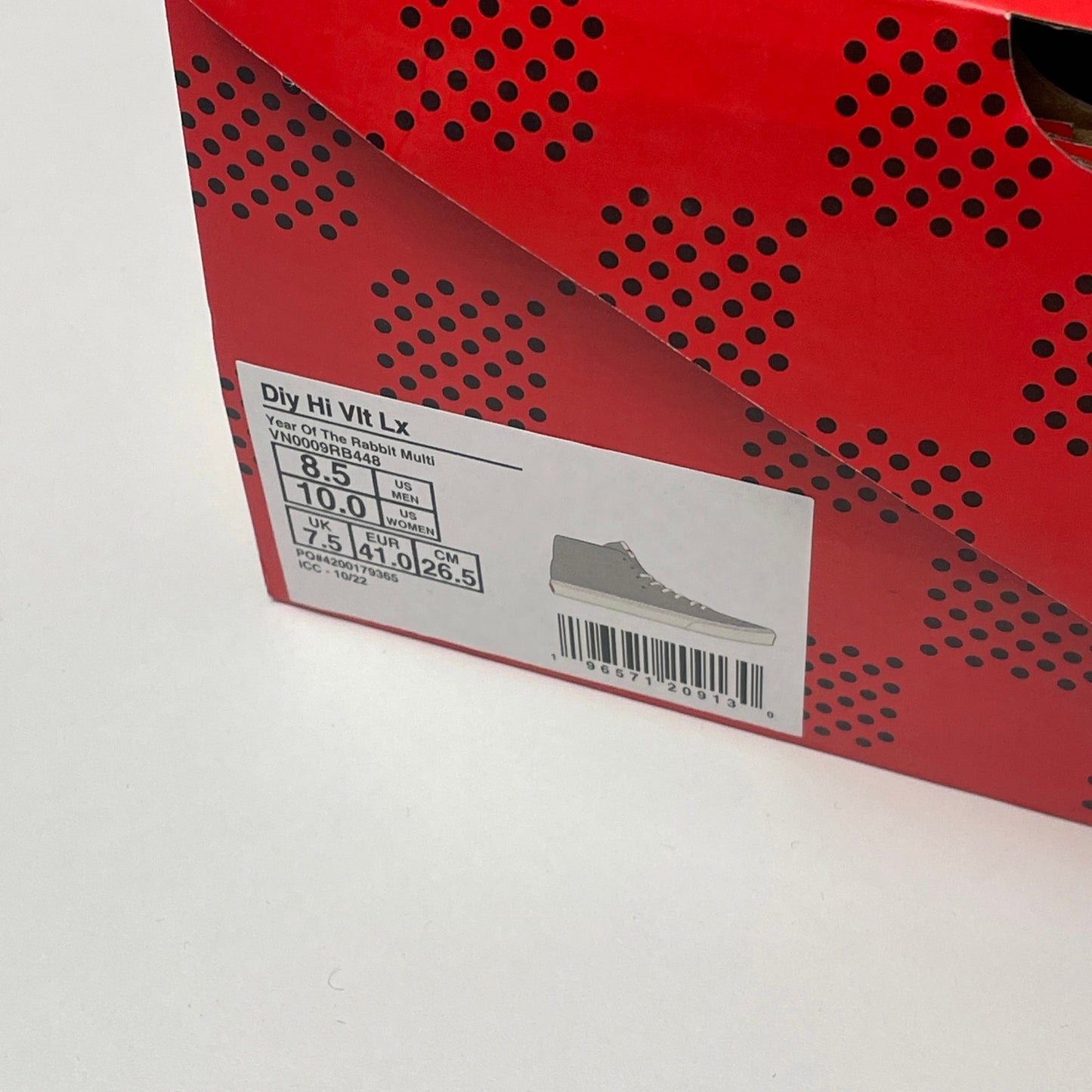 VANS Vault HI LX "Year of the Rabbit" shoe 8.5, 9.5, 10.5 DS