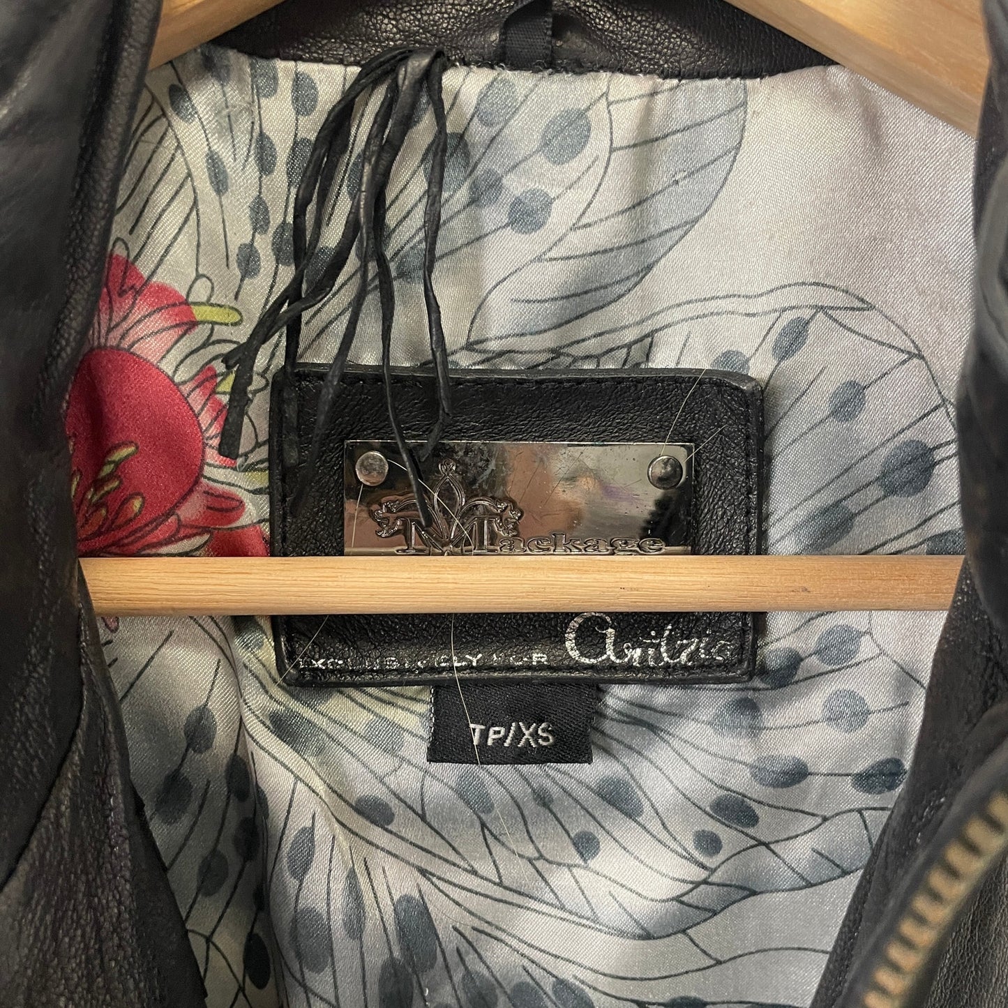 Mackage Aritzia Women XS (W)