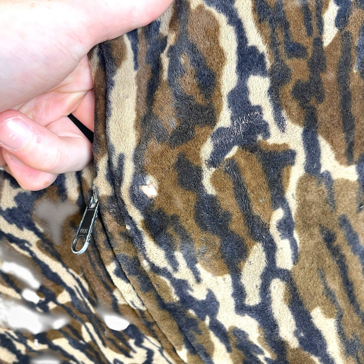 Vintage Carhartt Treebark Camo Active Jacket L
