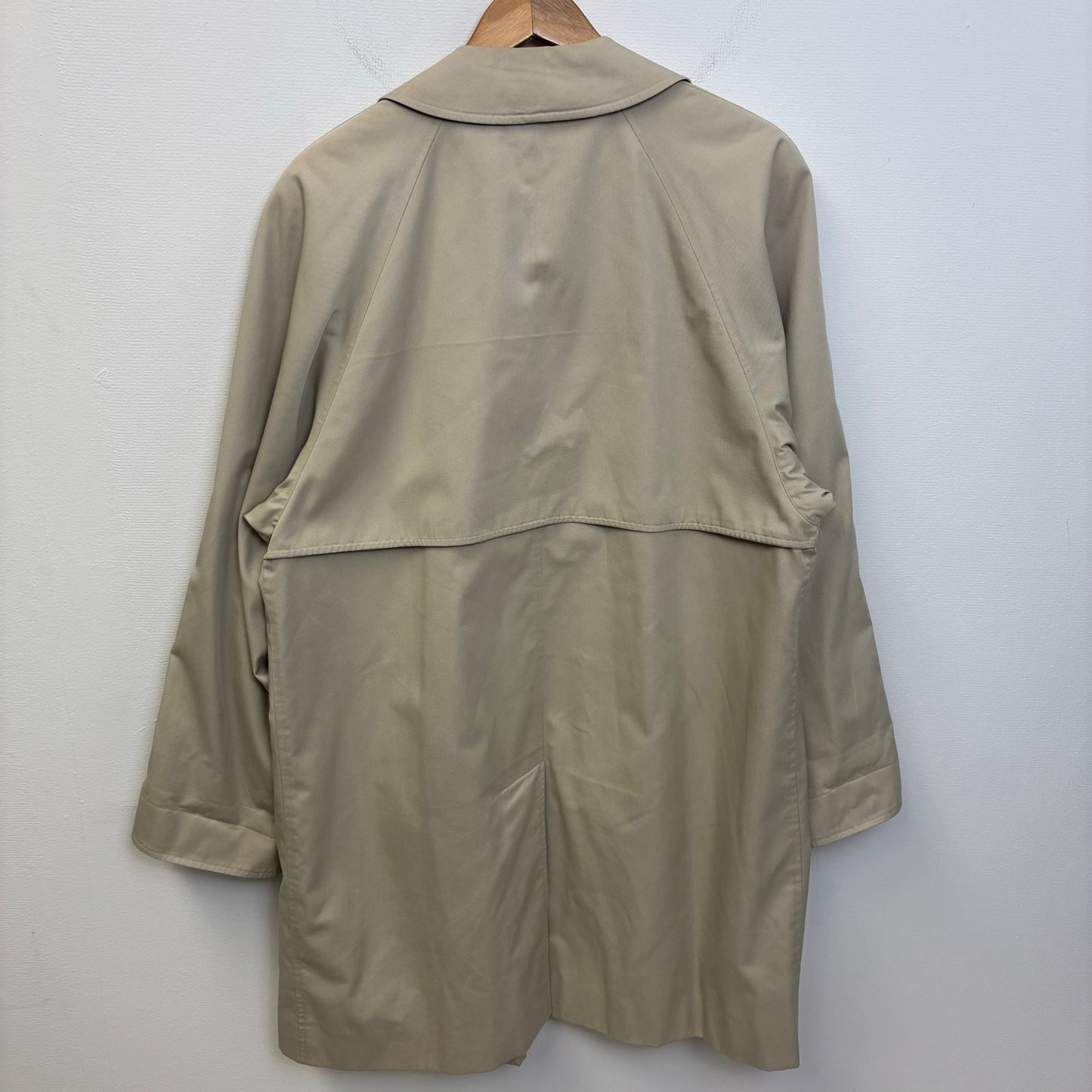 Burberry vintage trench coat jacket L