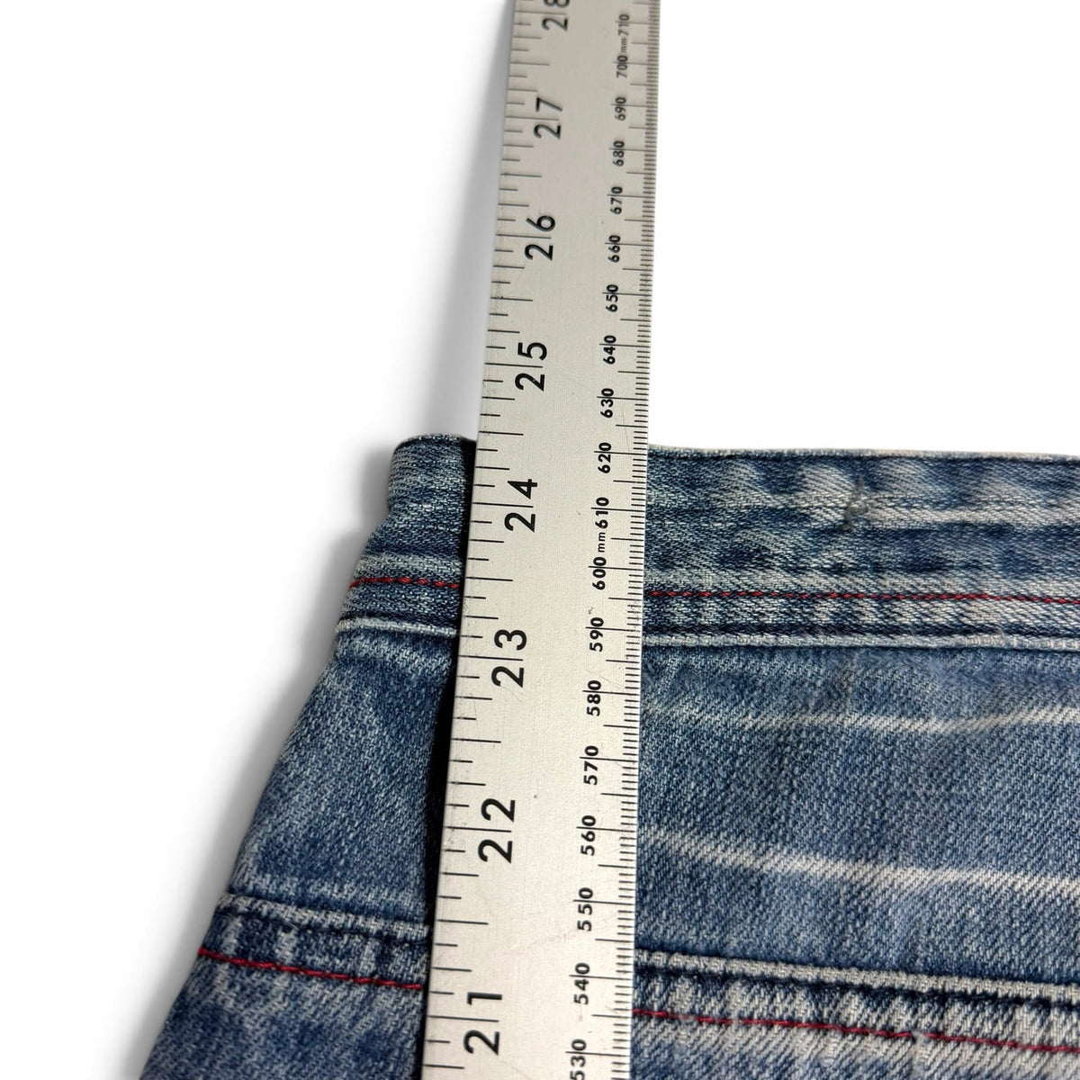 Akademiks Baggy Embroidered Jorts 36