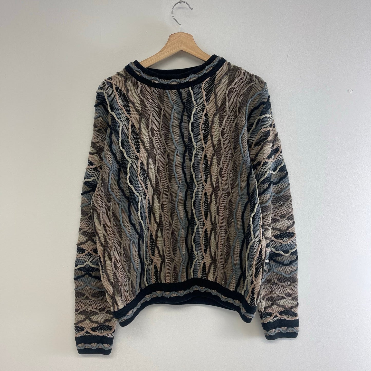 Vintage Tundra 3d knit coogi style earth tone sweater L