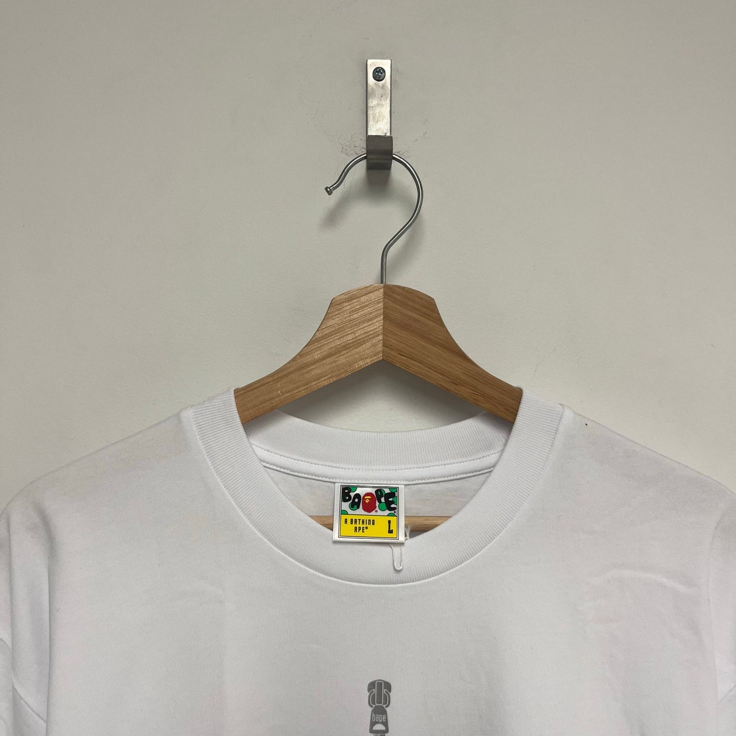 A Bathing Ape Shark Tee  2xl DS