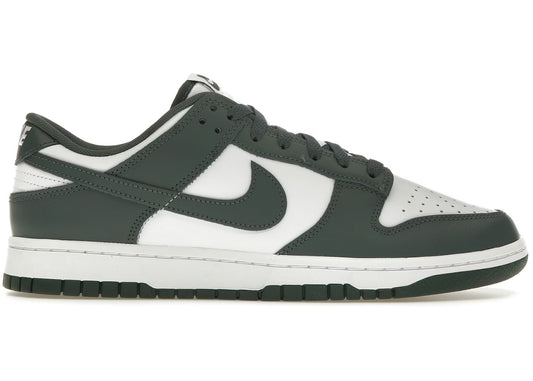 Nike Dunk Vintage Green Size: 8.5/10w
