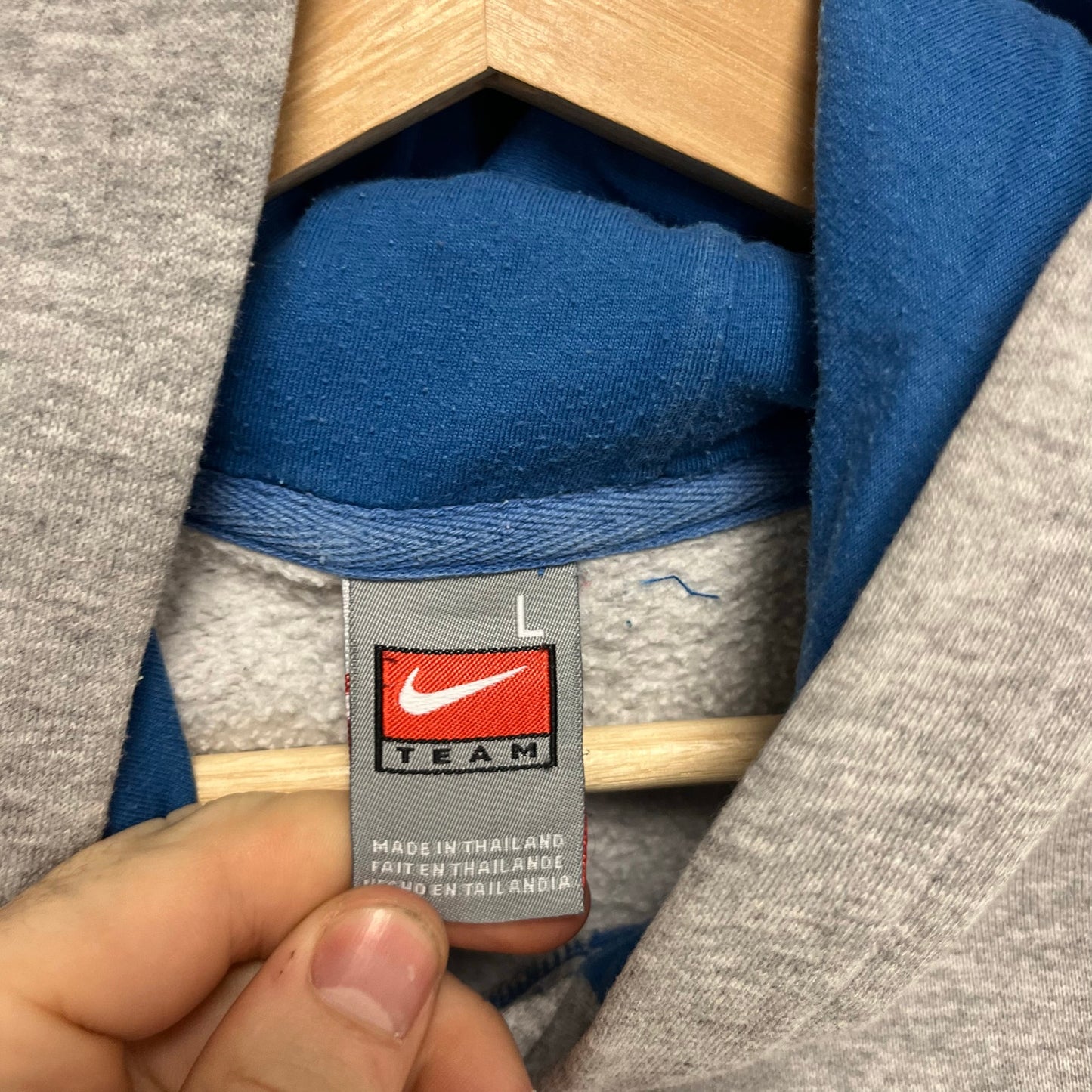 Vintage Nike Center Swoosh Kansas Sweater L