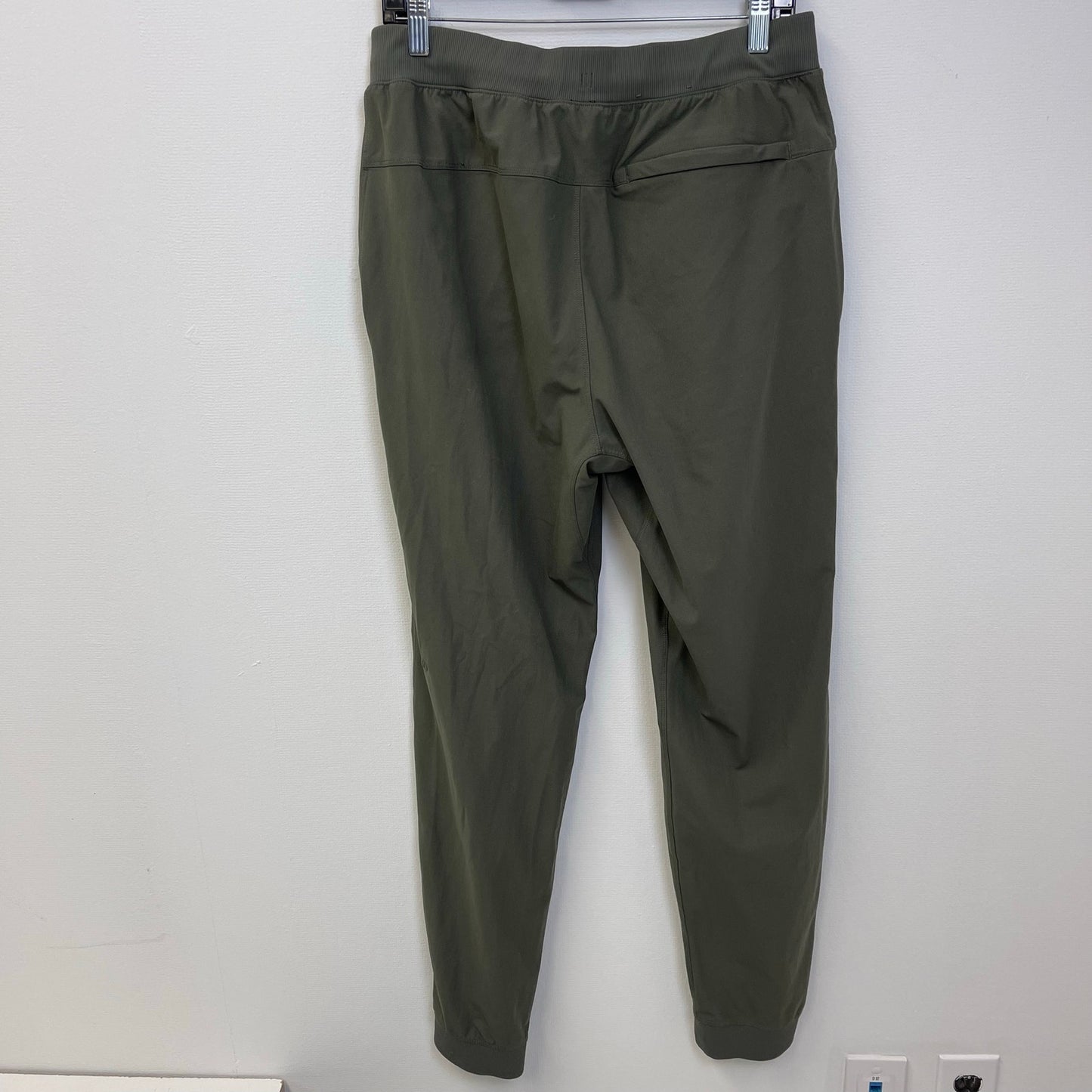 Lululemon ABC jogger green pant 32