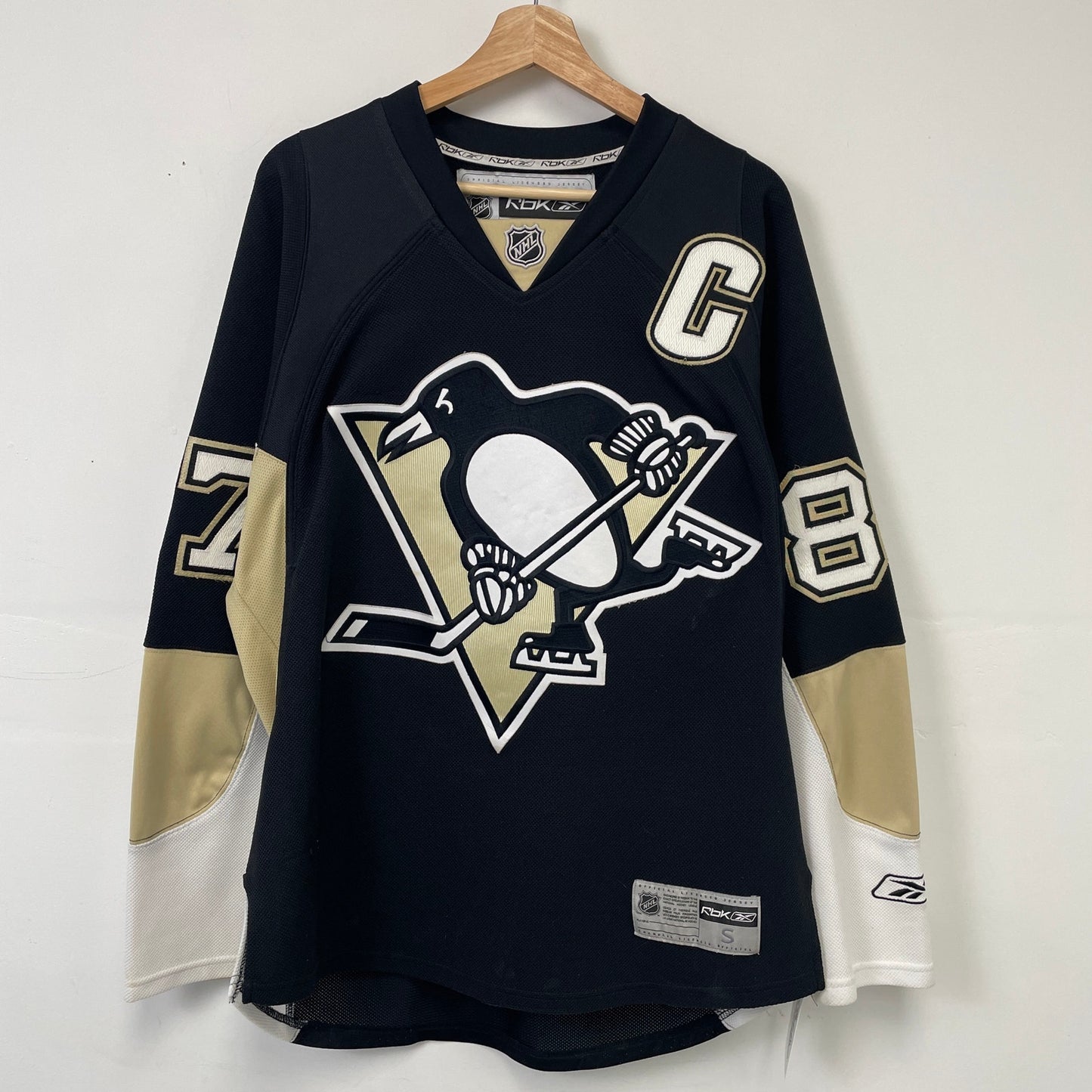 Sidney Crosby Pittsburgh Penguins hockey jersey S
