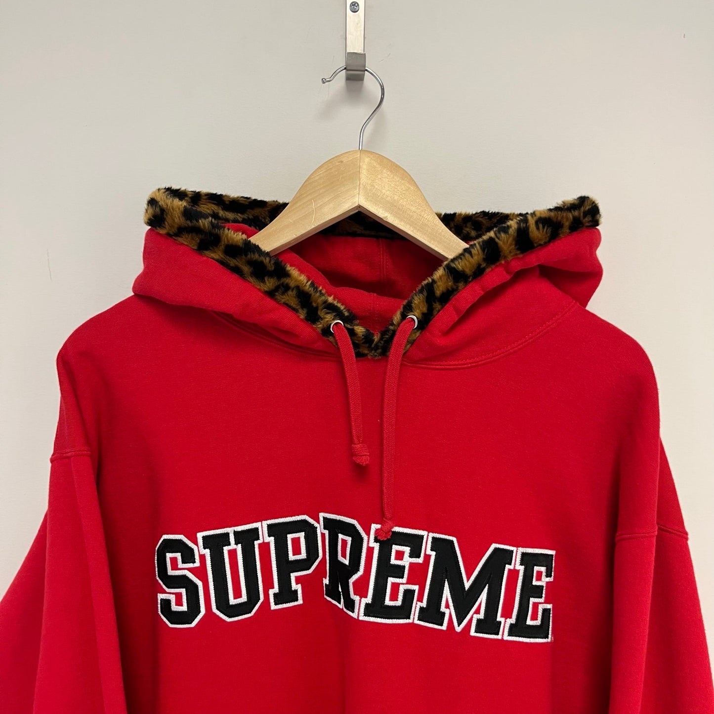 Supreme Leopard Trim Hooded Sweater L
