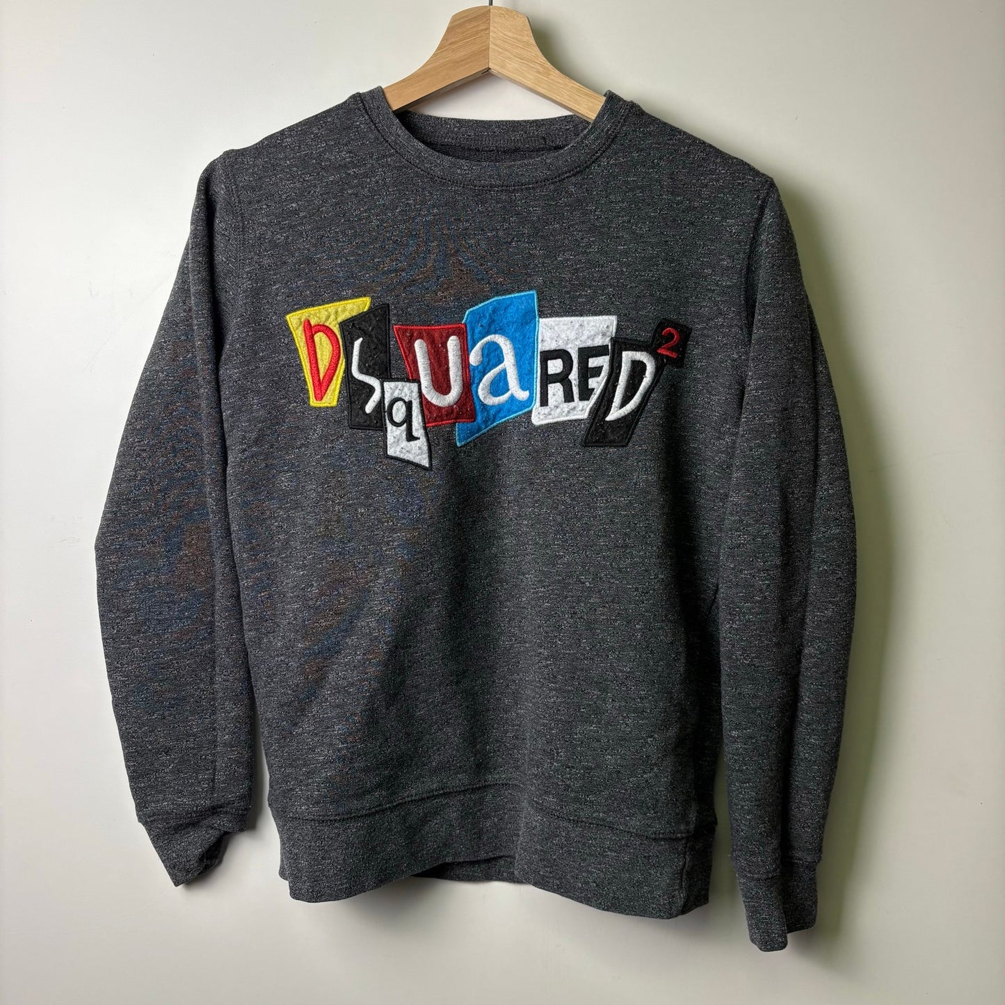 Dsquared2 embroidery multi logo grey crewneck M