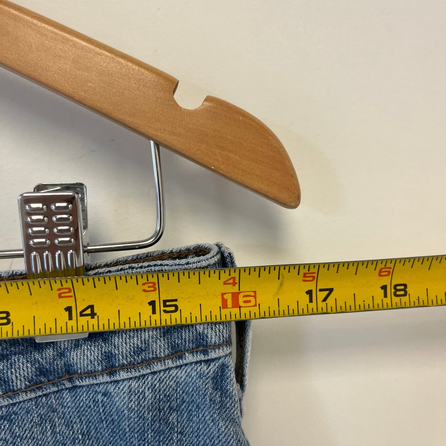 Vintage Distressed Carhartt Jeans 32