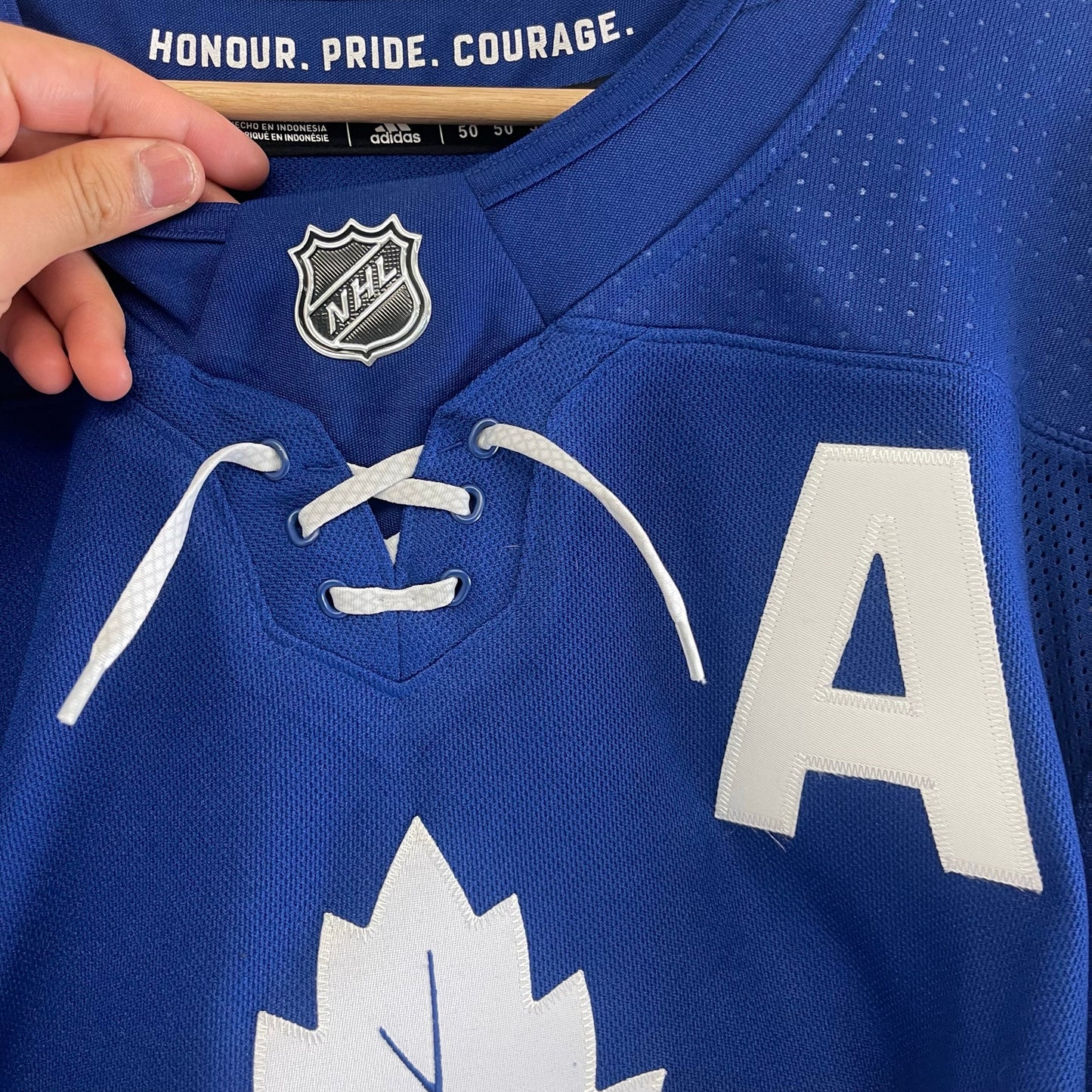 Toronto Maple Leafs Adidas Tavares jersey M