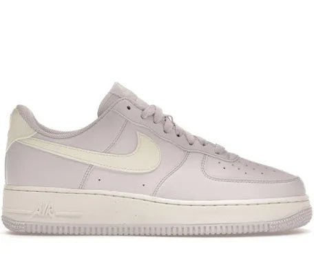 Nike Air Force 1 Particle Pink Size: 9.5/11w