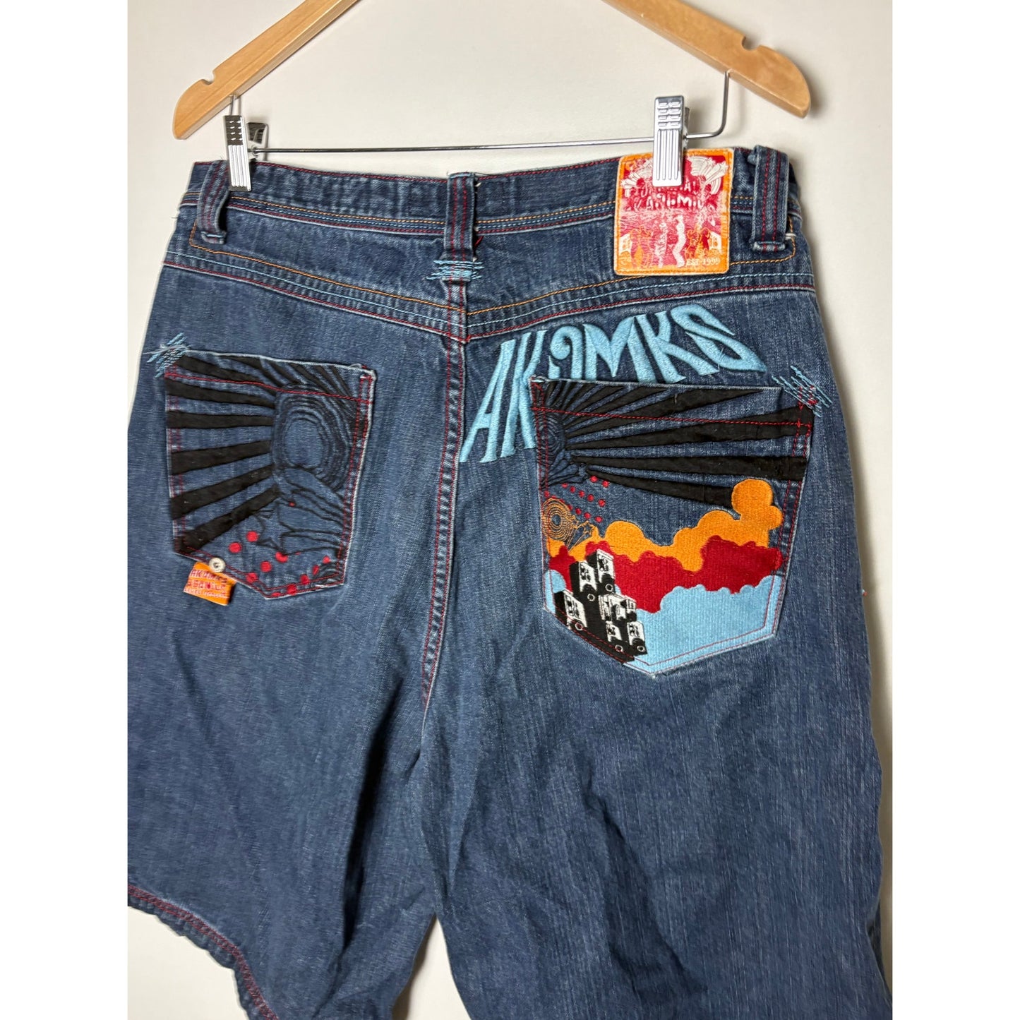 Vintage y2k akademiks pocket embroidery jean shorts 36