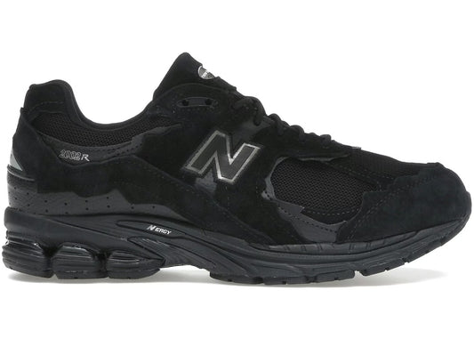 New Balance 2002R Protection Pack Black Size: 10.5