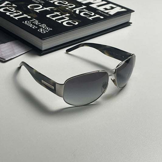 Burberry rounded gradient sunglasses