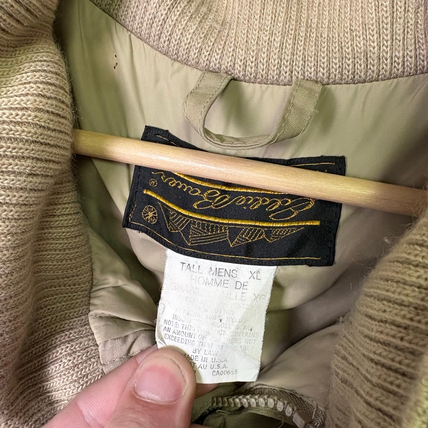 Vintage Eddie Bauer brown puffer bomber jacket XL
