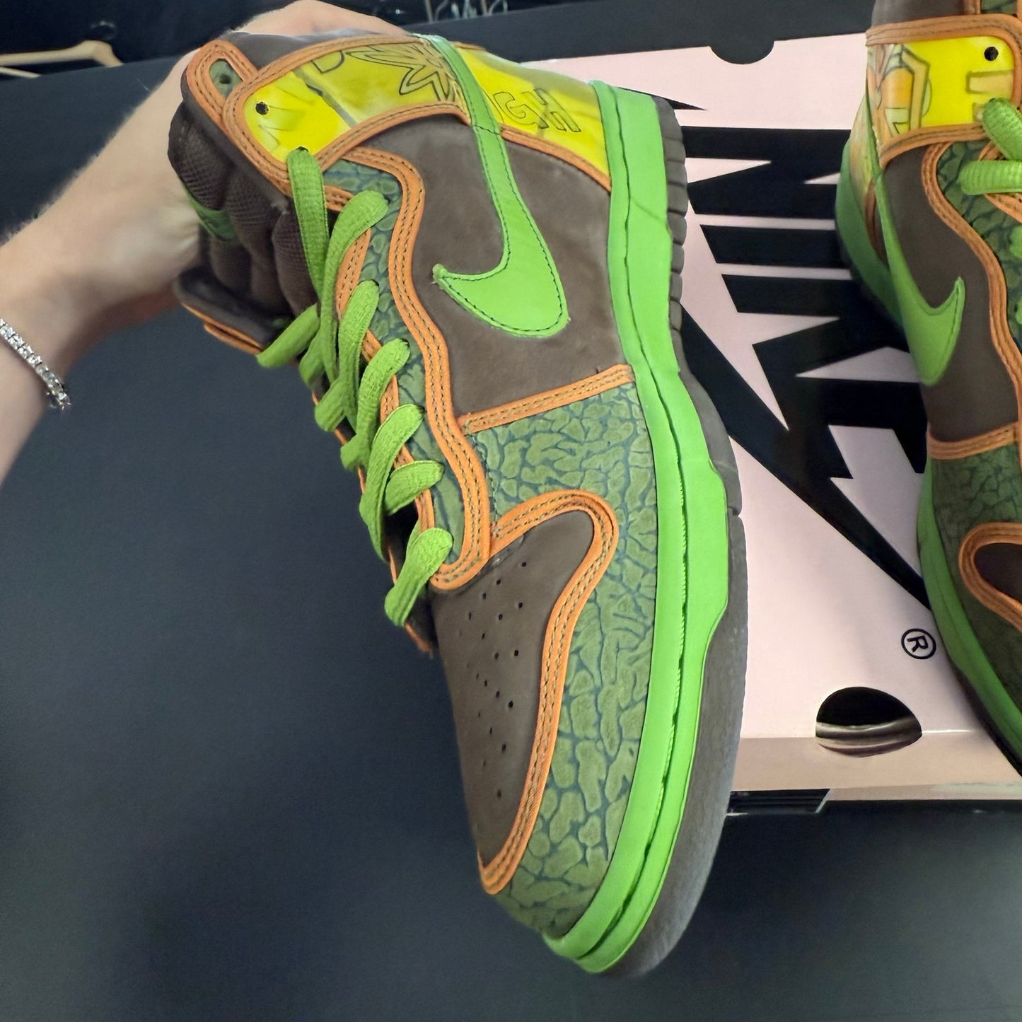 Nike dunk SB high de la soul size 10.5