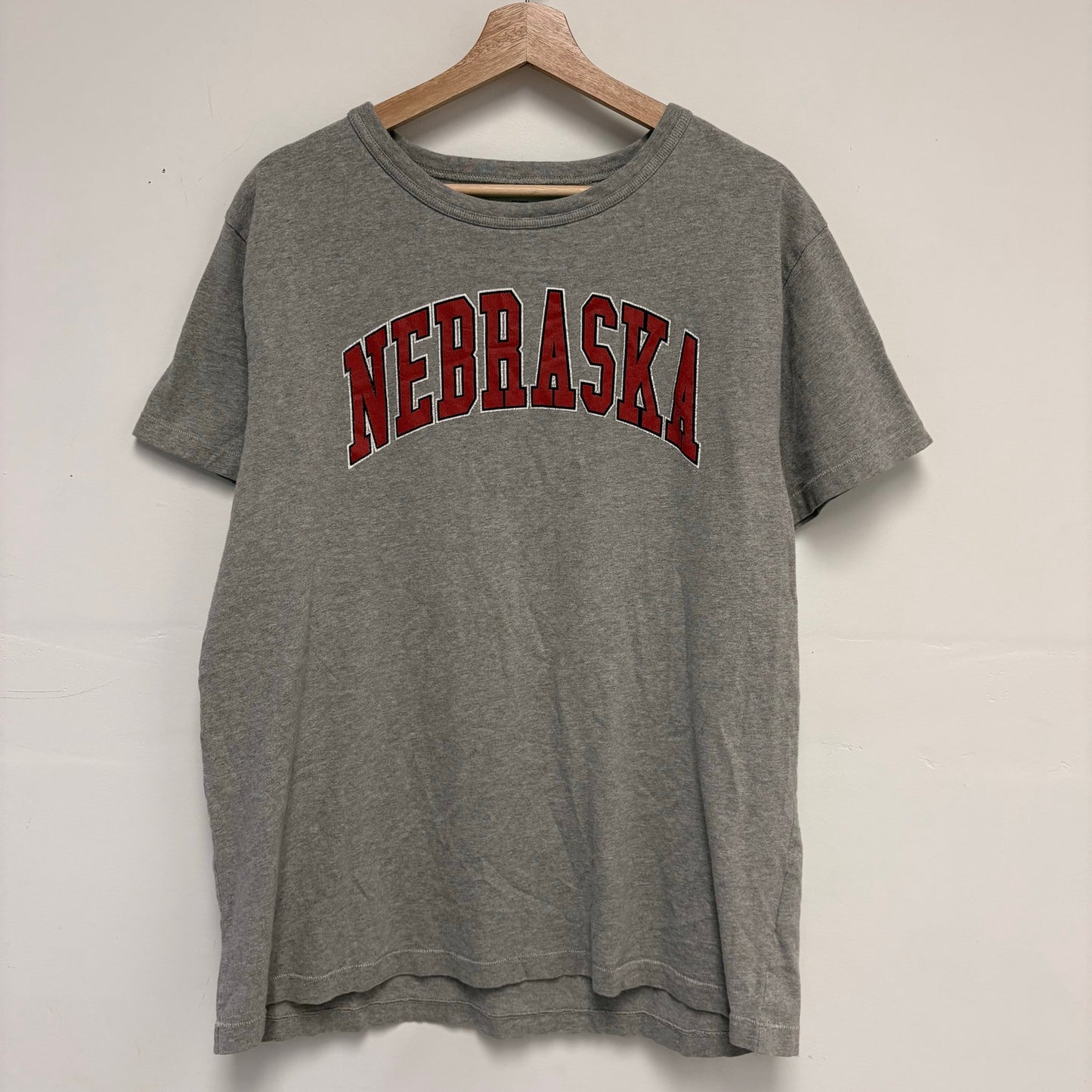 Off white Nebraska spellout logo tee XL