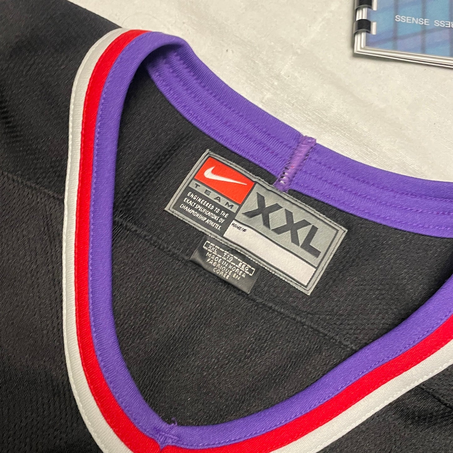 Toronto raptors Nike team hockey jersey XXL