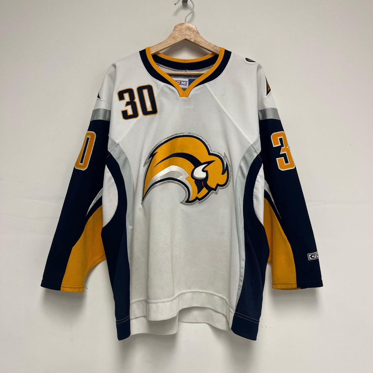 Vintage Buffalo Sabres Miller #30 Jersey M