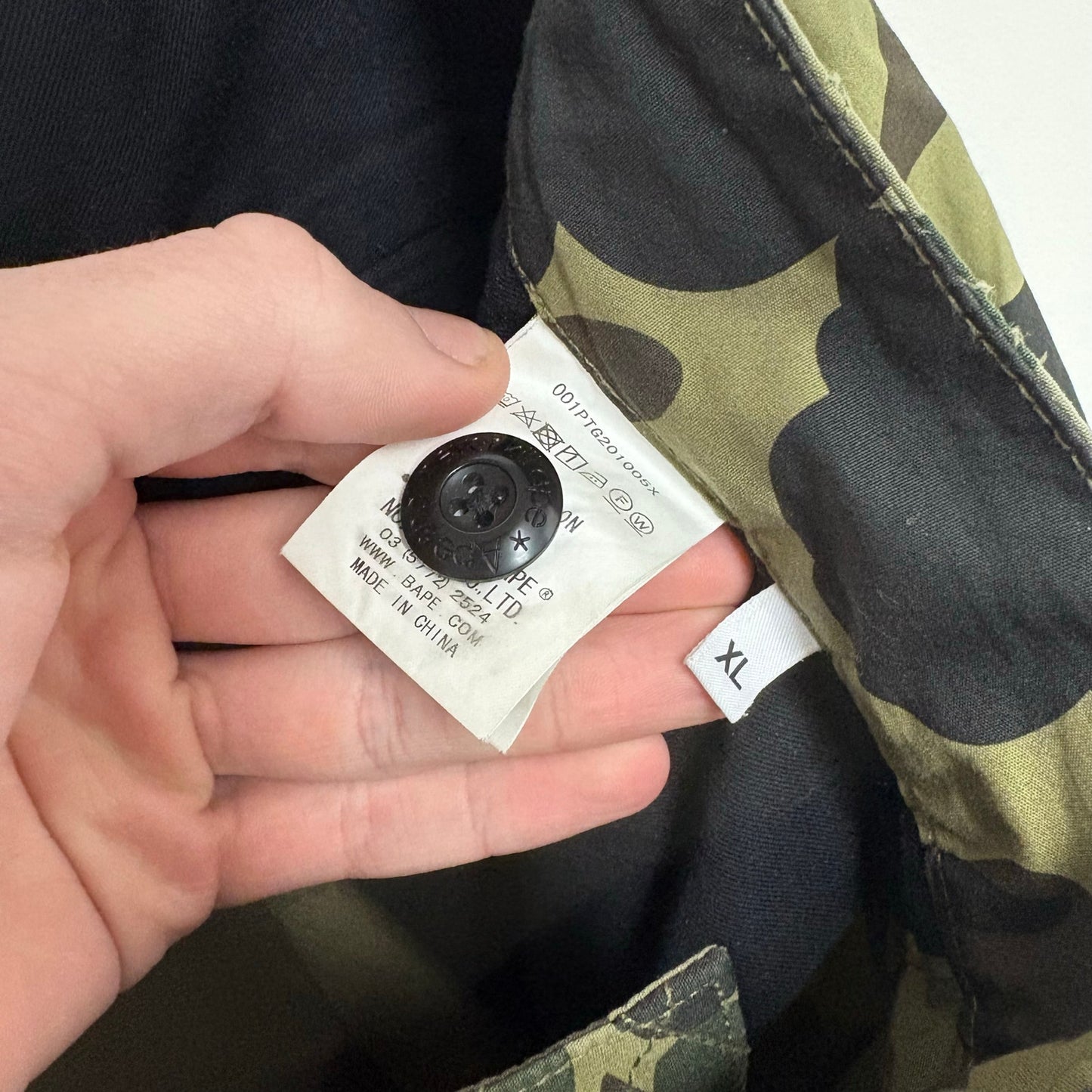 BAPE 6 pocket Camo cargo tobi parachute pants Medium