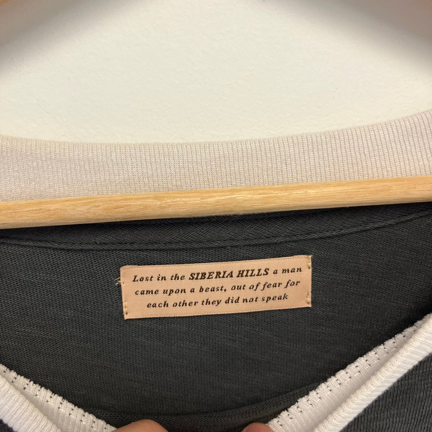 Siberia Hills Peace Is Here Long Sleeve Shirt XL