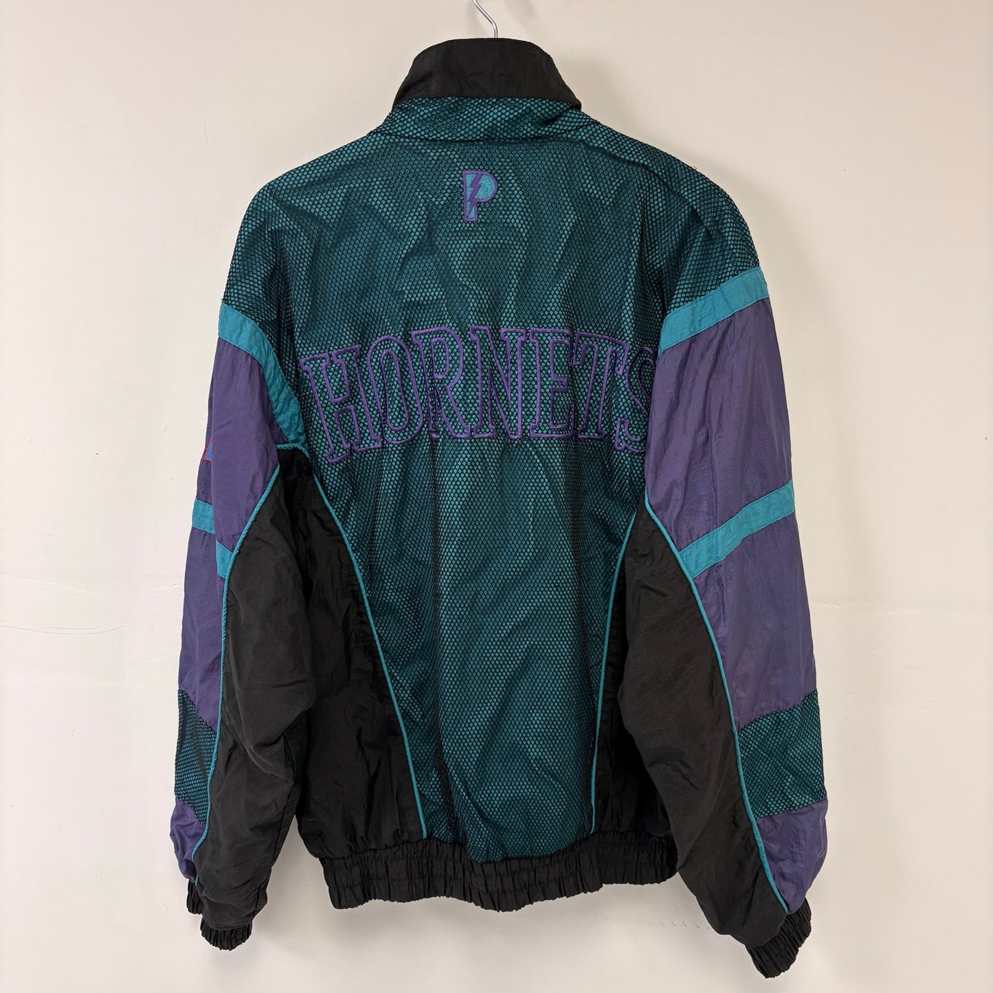 Pro Player Vintage Jacket Charlotte Hornets L