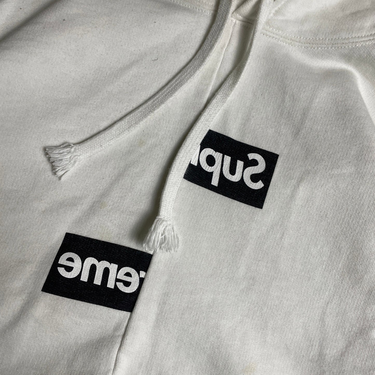 SUPREME x CDG white hoodie