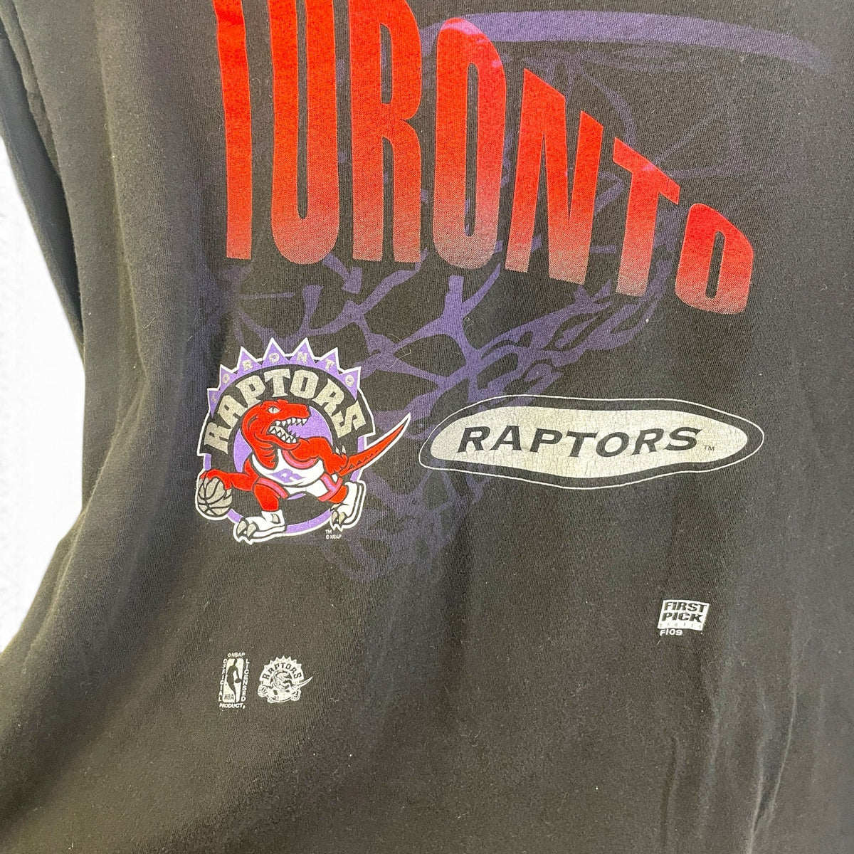 Vintage 90s Toronto Raptors NBA Shirt L