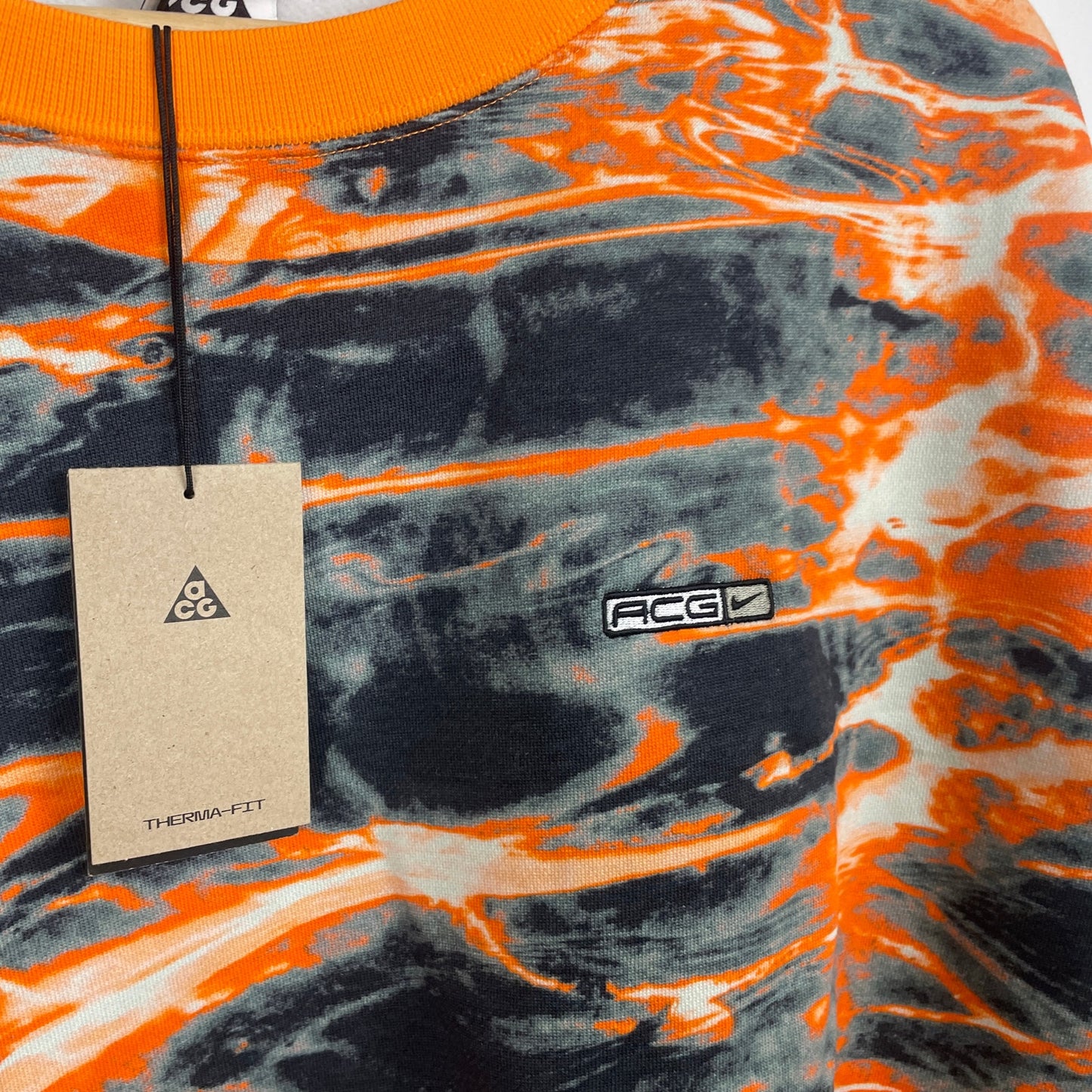 Nike ACG Nike aop orange crewneck XL NWT