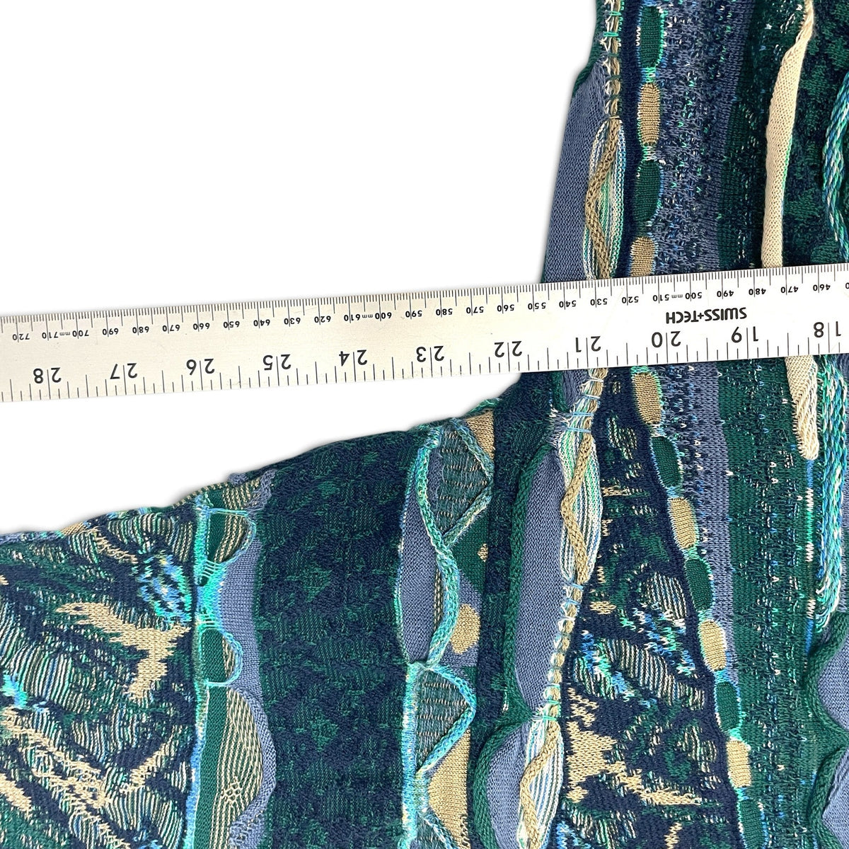 Vintage Tundra 3D Cable Knit Sweater M