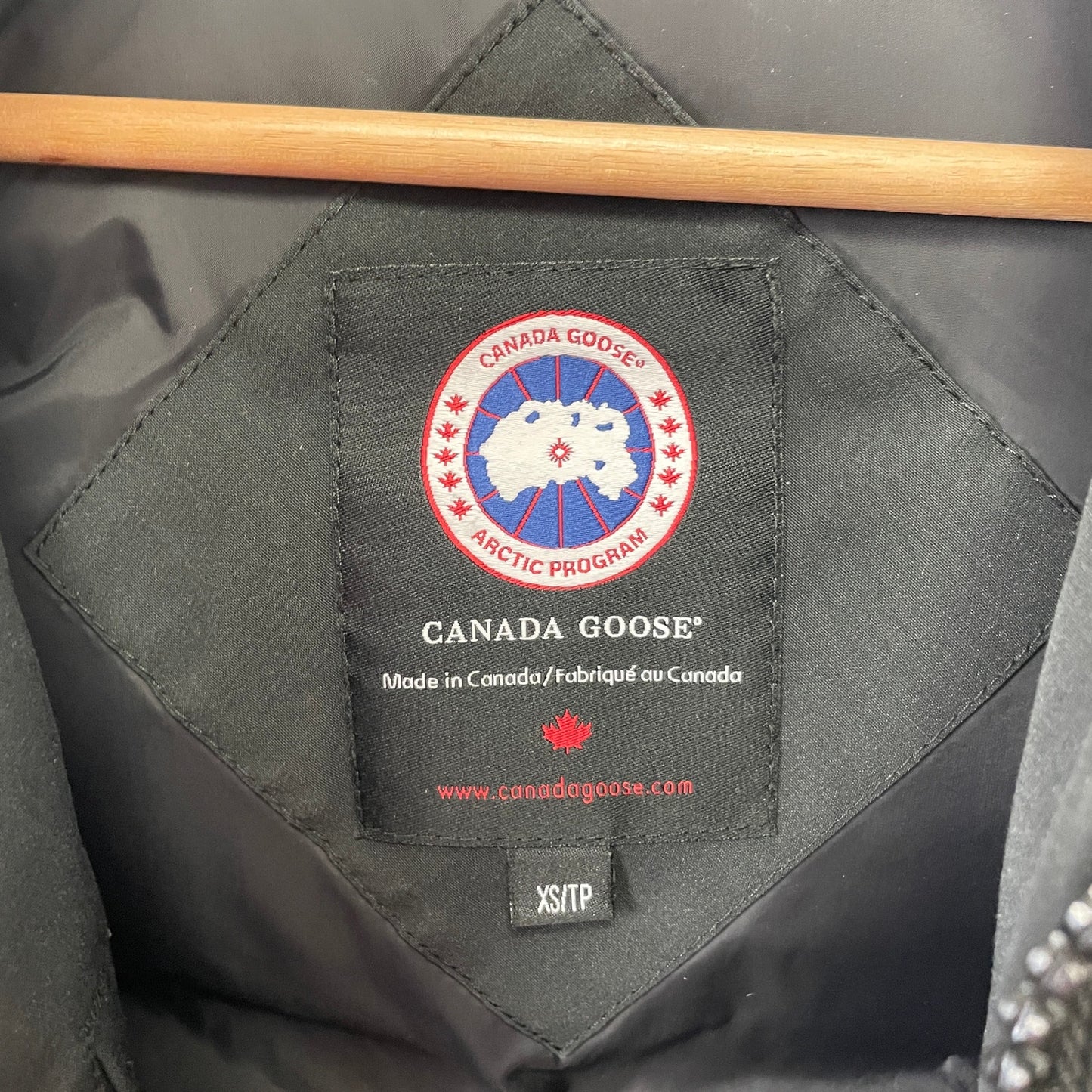 Canada goose maitland black parka puffer jacket XS