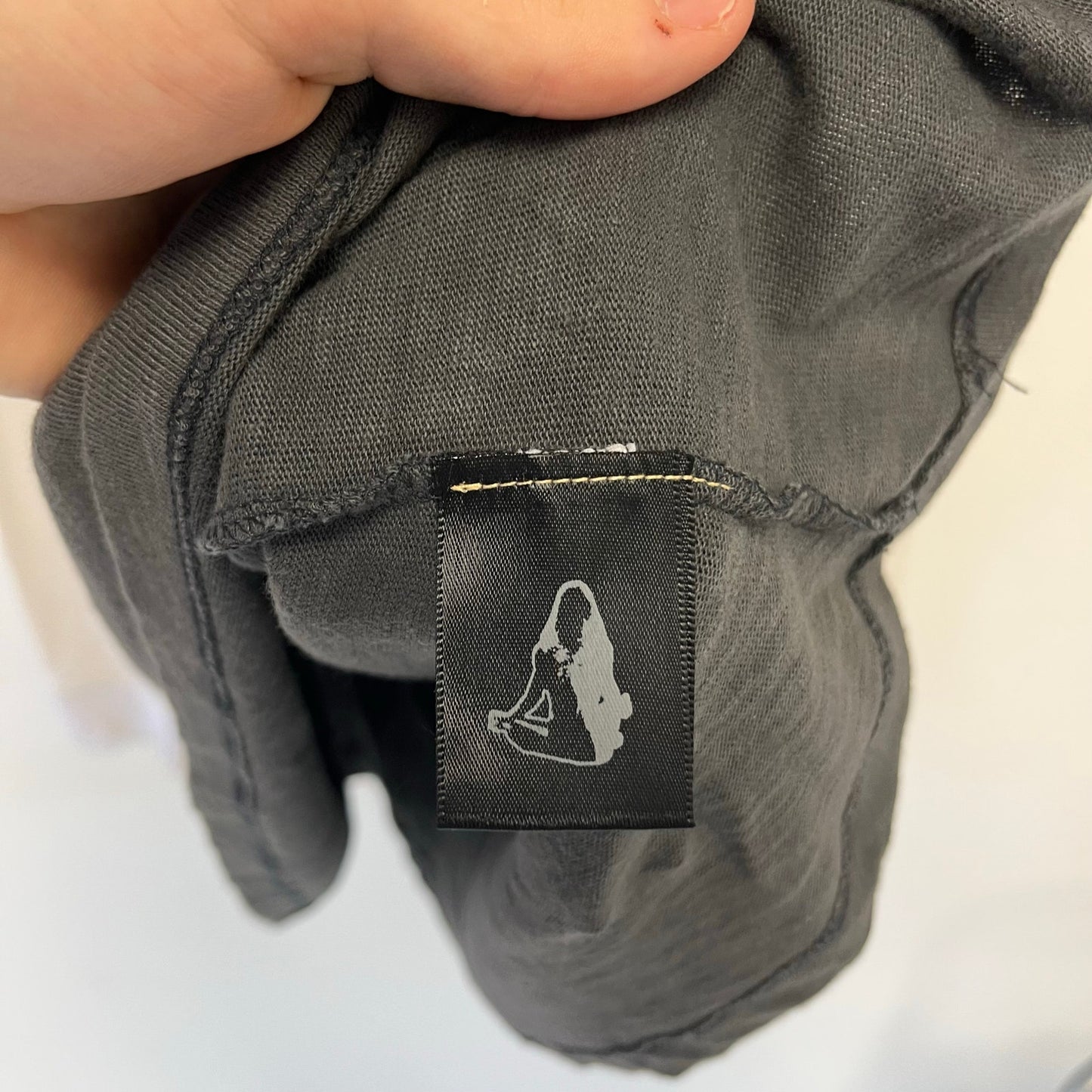 Siberia Hills Peace Is Here Long Sleeve Shirt XL