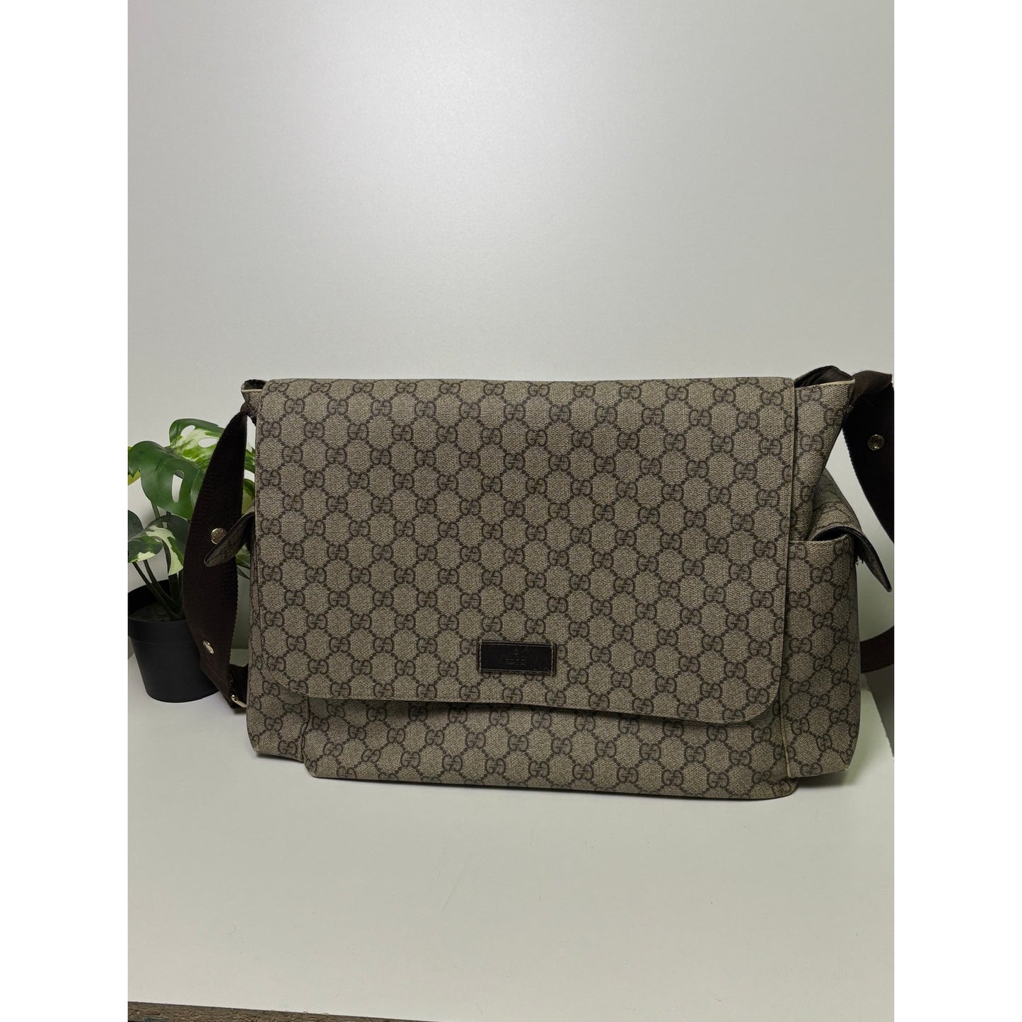 Gucci GG monogram supreme diaper crossbody side bag