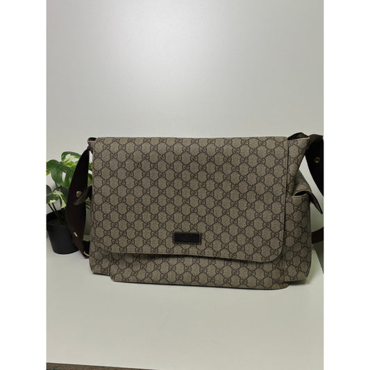 Gucci GG monogram supreme diaper crossbody side bag