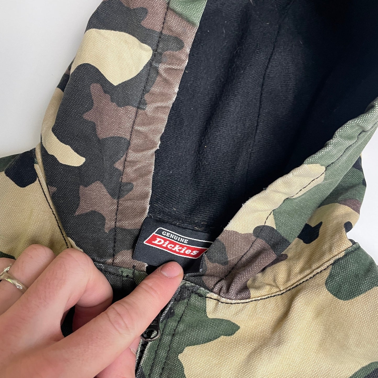 Dickies camo thrashed hooded jacket S