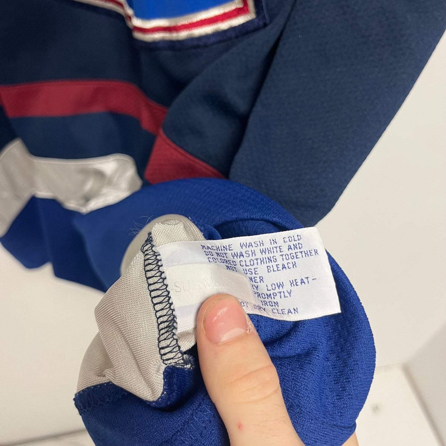 Vintage Starter Vancouver Canucks Jersey XL